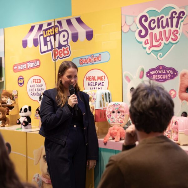 Moose Toys analiza las tendencias globales que definirán el sector del juguete estas navidades, demostrando cómo la innovación está redefiniendo el juego